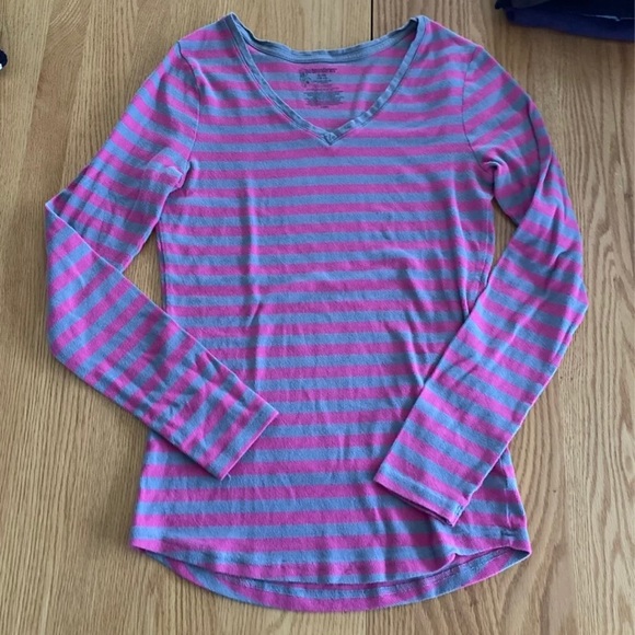 3/$15 Bundle of XL - Picture 6 of 7